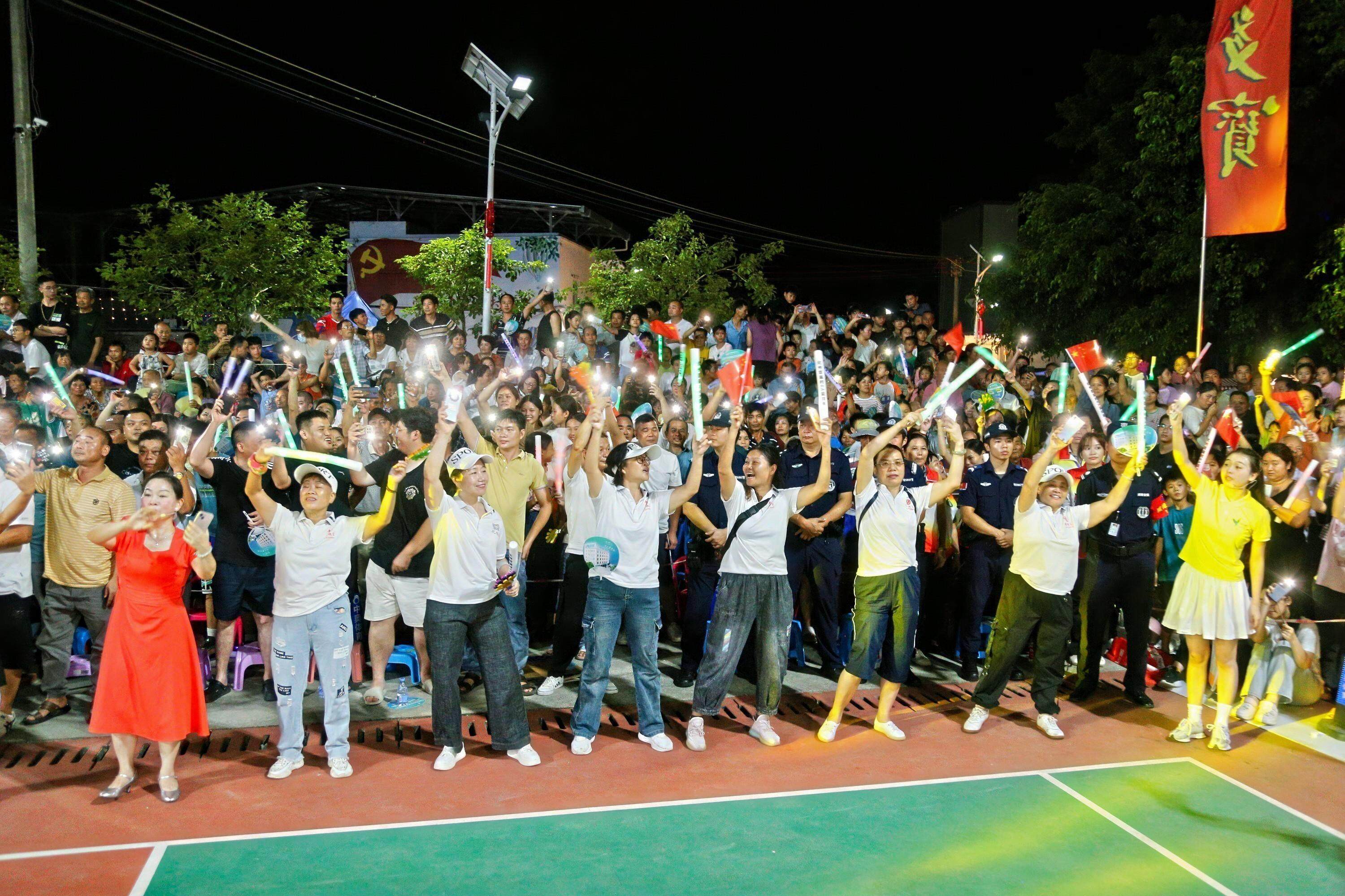 体育, amp, 队喊加油 体育, amp, 队喊加油