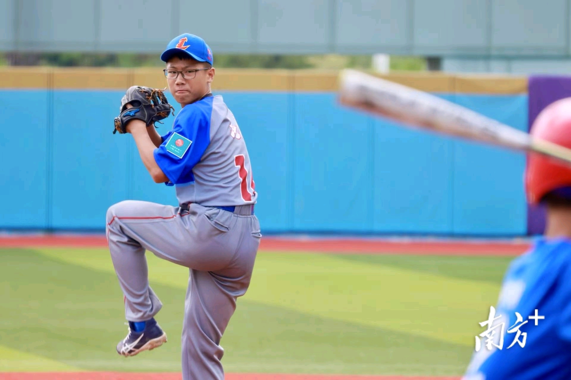 中体空间集, 镇党委委员