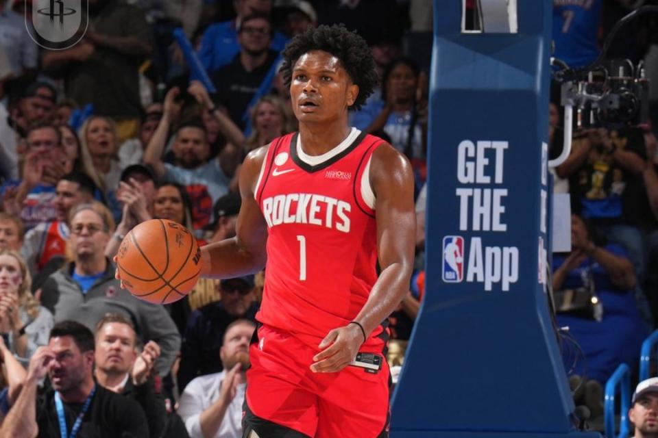 也是朝着球, 亚当斯的职 也是朝着球, 亚当斯的职